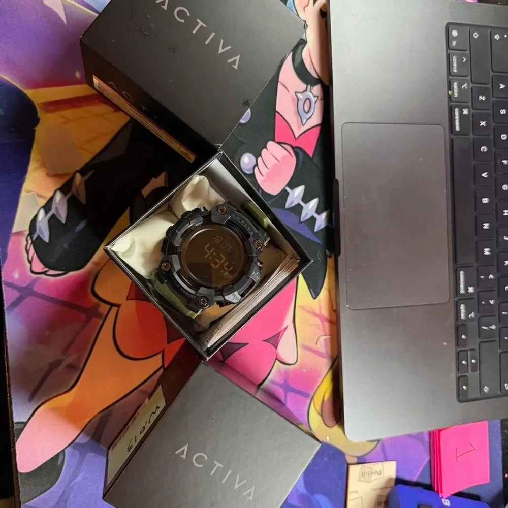 Invicta Men's Black and Brown Watch